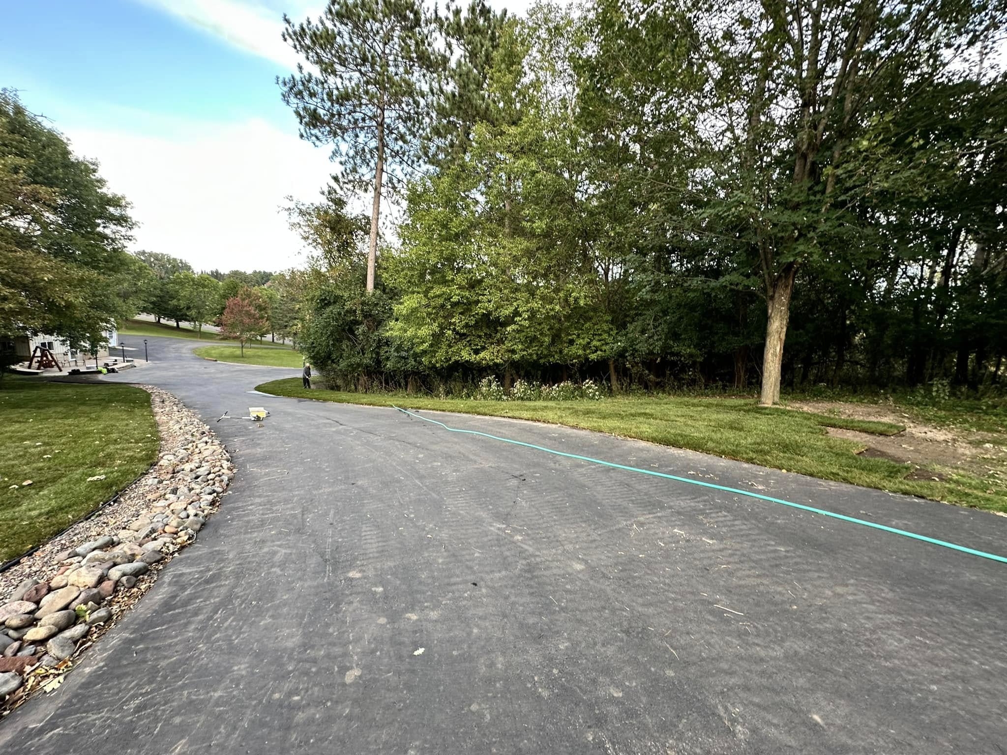 Custom Edge Landscaping Services